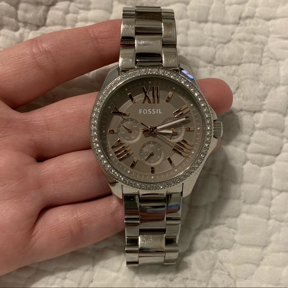 Fossil watch